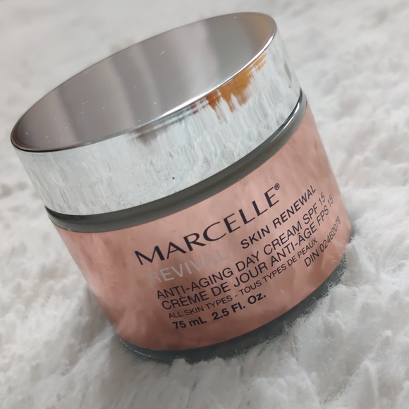 MARCELLE Revival+ Skin renewal - NWOT - Picture 2 of 3
